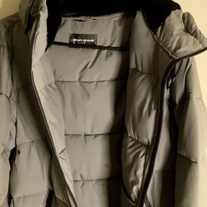 DKNY Womens XL Grey Puffer Coat with Hood
